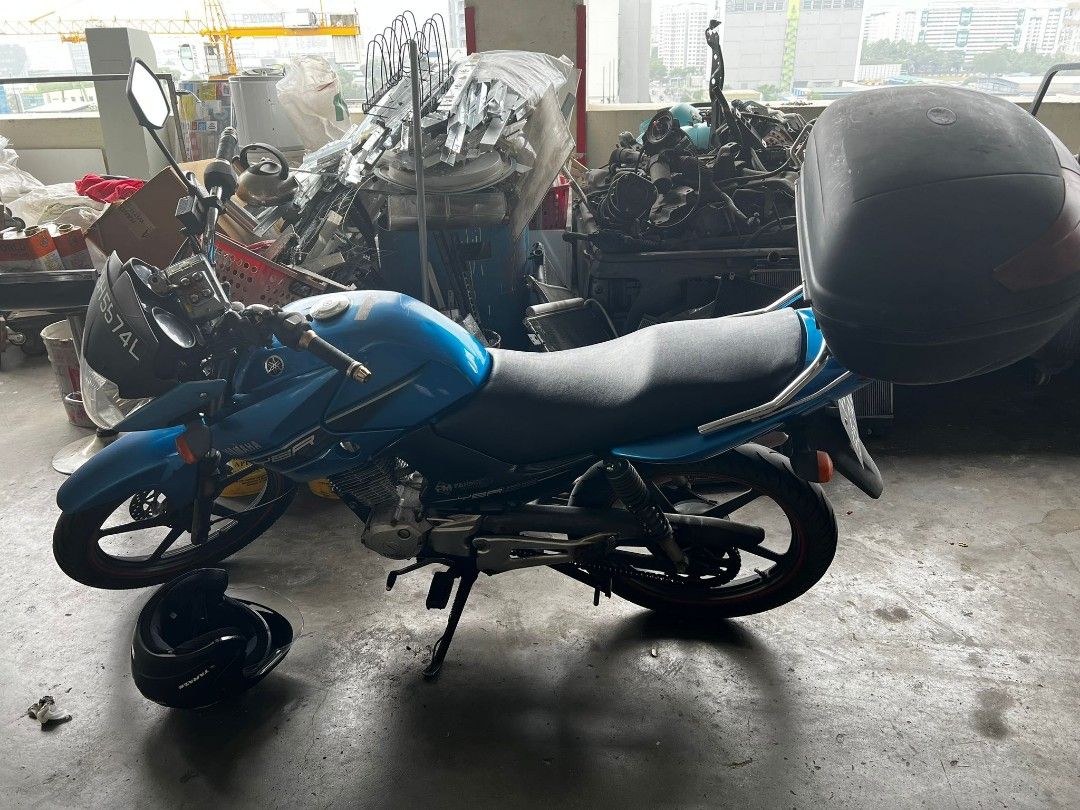 Yamaha ybr 125 plastics discount