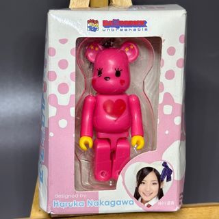 100% Medicom Pink Bearbrick/Be@rbrick X AKB48 Designed by Haruka Nakagawa 7.5cm (damaged box) Php 350
