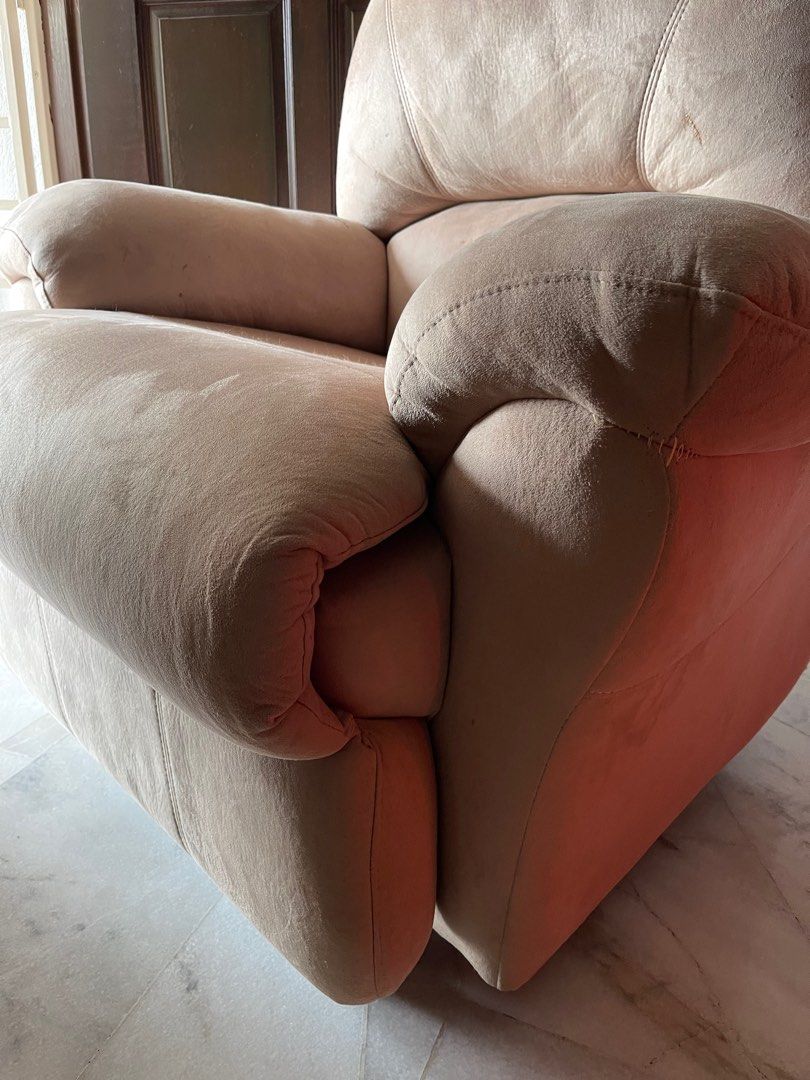 Cavenzi shop recliner sofa