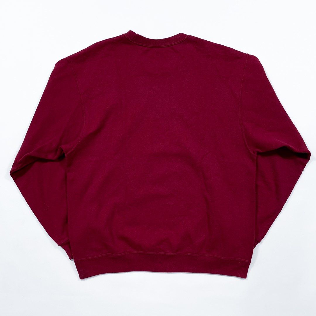 2000s Fruit of the Loom Sweater on Carousell