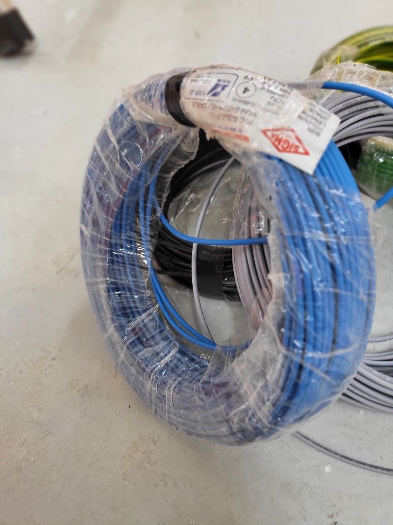 3 phase cables (5 Colours), Computers & Tech, Parts & Accessories