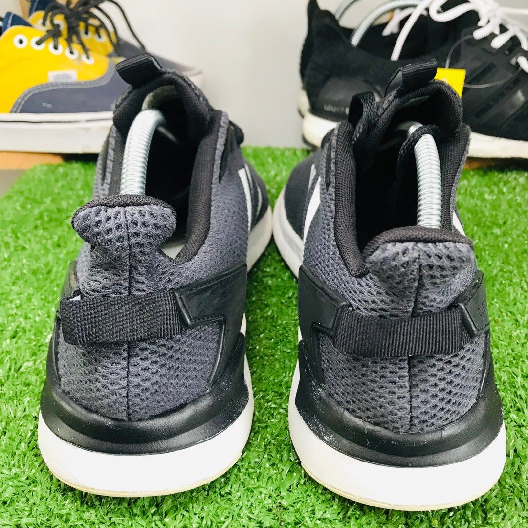 Adidas running hot sale questar ride
