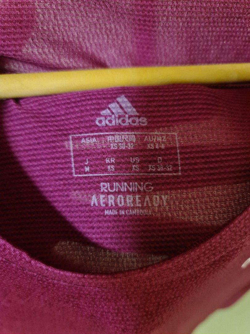 ADIDAS ORIGINAL RUNNING TOP, Olah Raga, Baju Olahraga di Carousell