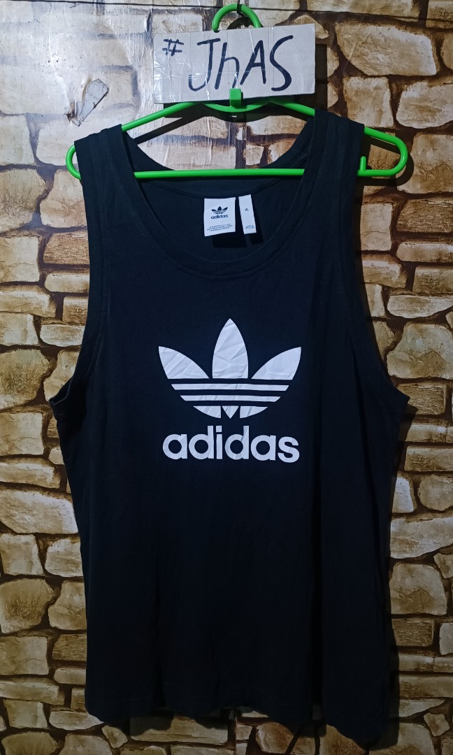 Adidas sundo, Men's Fashion, Activewear on Carousell