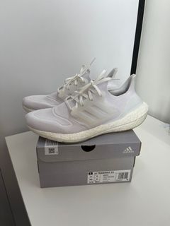 Adidas Ultra Boost, Men's Fashion, Footwear, Sneakers on Carousell