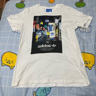 （分類：）位於 。 由 TheSuperSneaker 提交（商品編號 1243405785，圖片 1）。簡介： 。