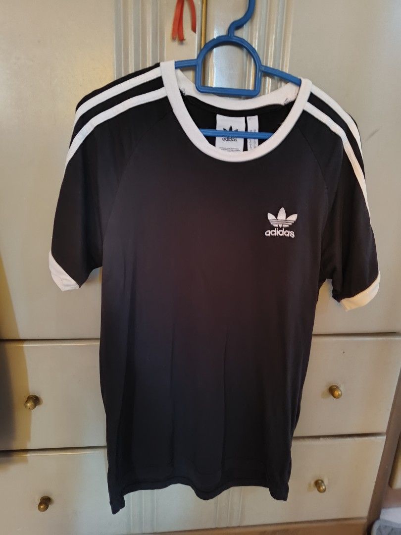 Adidas whole suit T shirt pants Men s Fashion Tops Sets