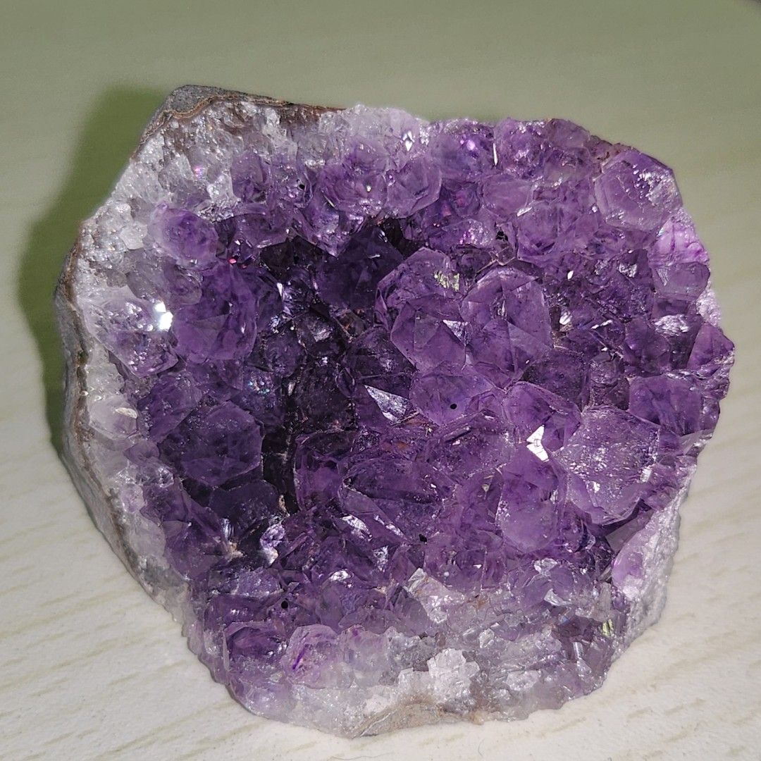 Amethyst geode cluster cystal. Free delivery. Furniture Home
