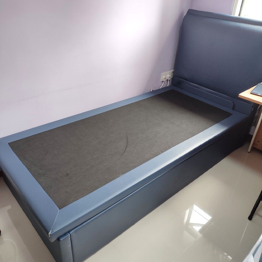 Authentic King Koil Storage Bed SINGLE / SUPER SINGLE, Furniture & Home