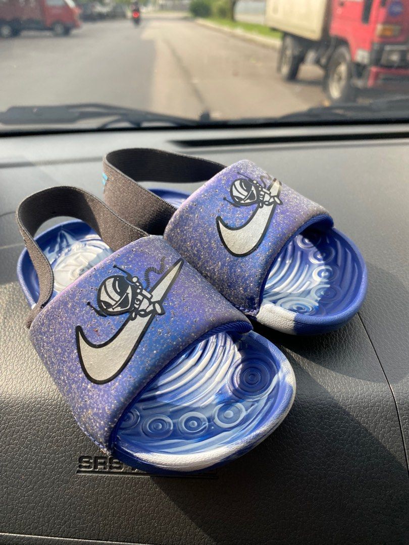 Baby nike shop flip flops