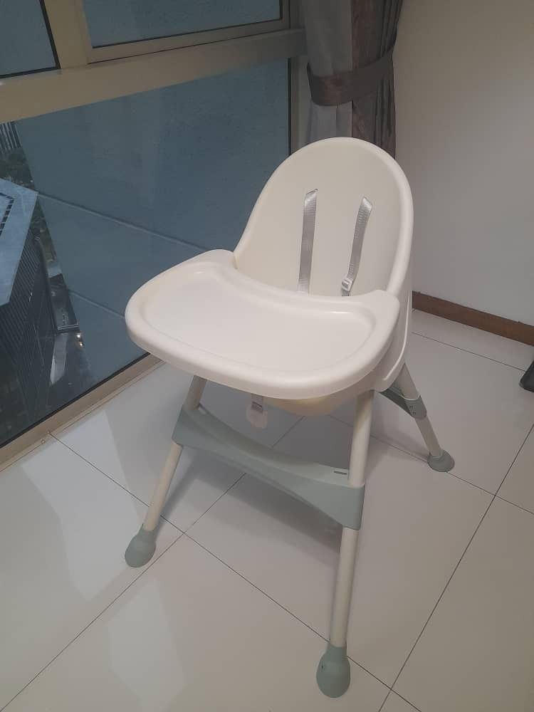 Used 2025 baby chair