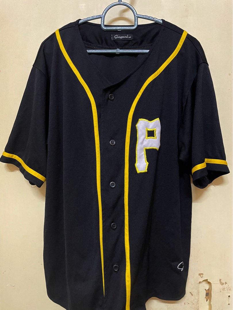 Black and yellow baseball hot sale jersey