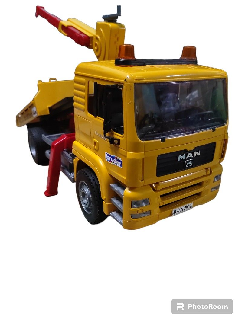 Bruder man tga tow truck with cross country vehicle hot sale