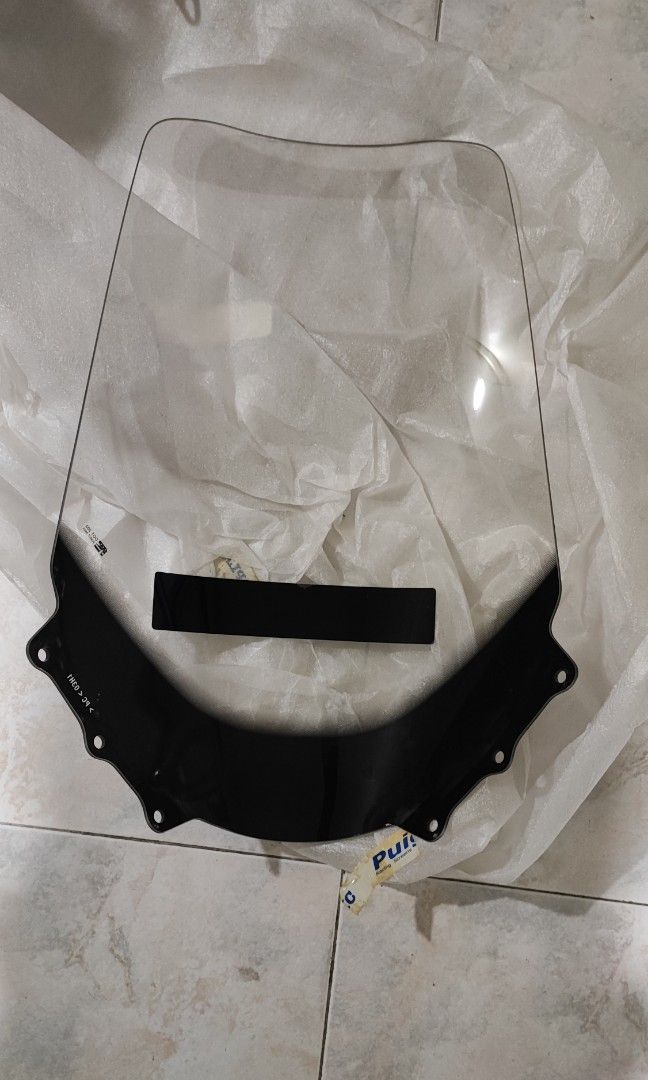 Burgman 200 original windshield, Motorcycles, Motorcycle Accessories on