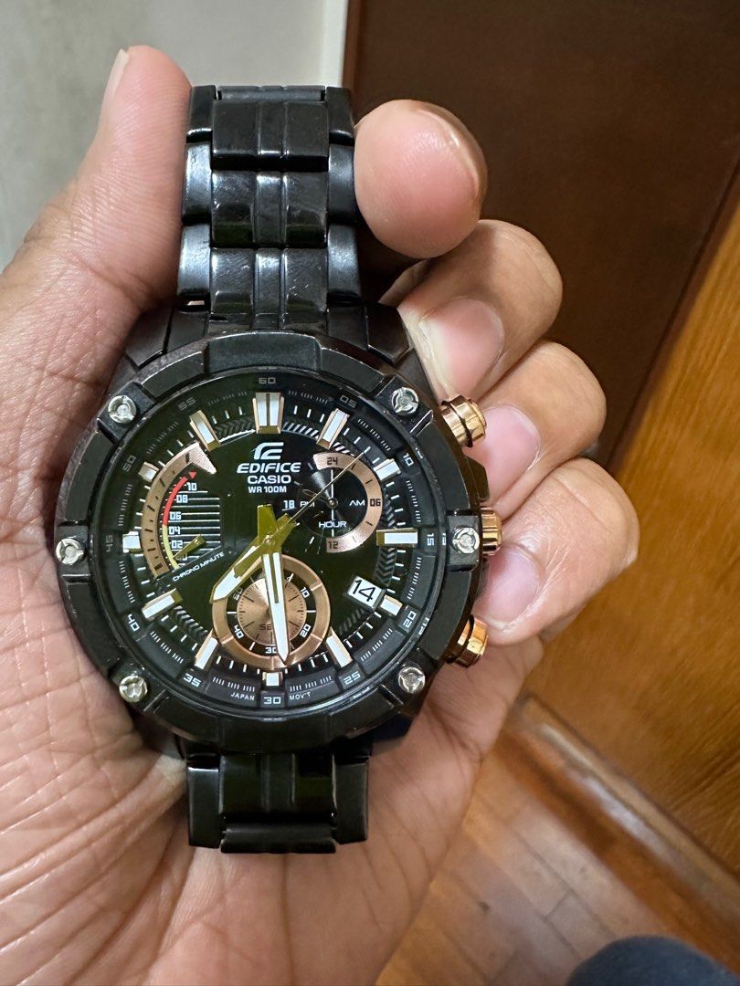 Edifice black hotsell and gold