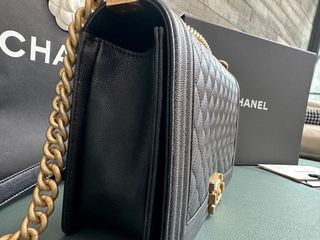 BNIB Chanel Mini Business Affinity Crossbody Bag 23S Beige Nude Caviar Gold  HW