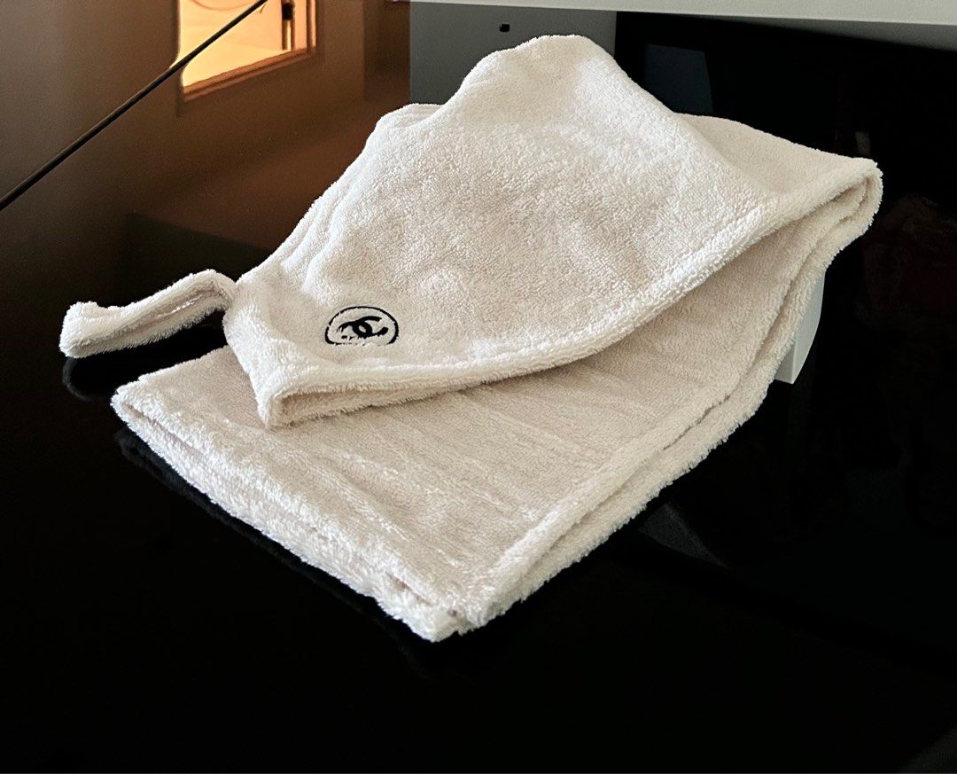 Renee Taylor Cobblestone 5 Piece White Towel Pack - Bunnings Australia