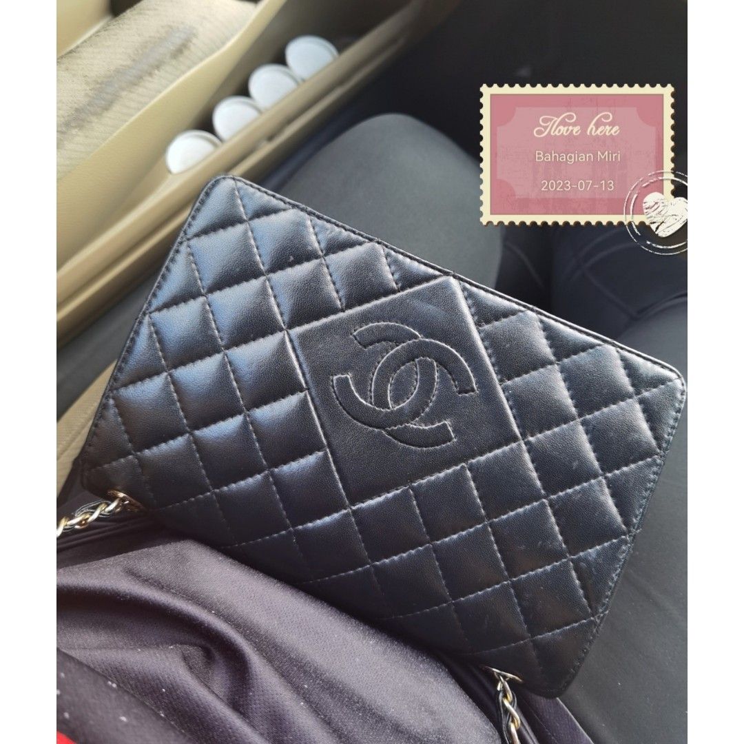 Chanel Bucket Bag, Luxury, Bags & Wallets on Carousell