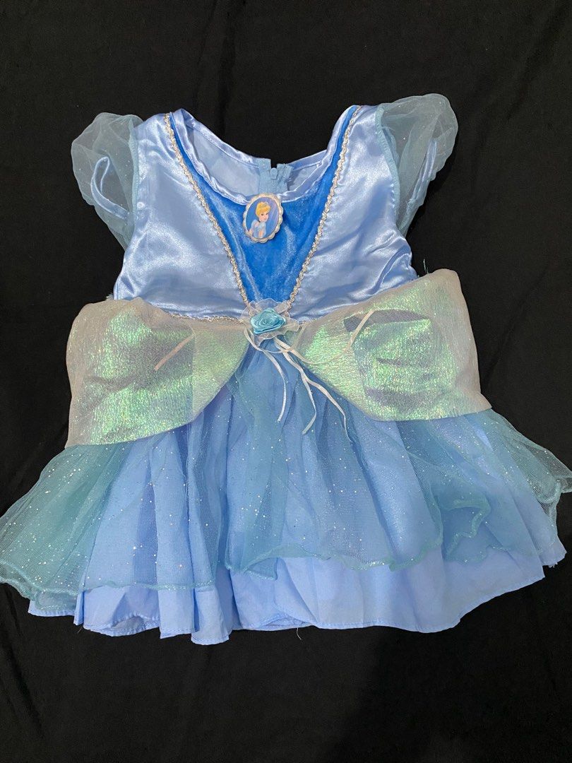 Cinderella Dress (Category: Babies & Kids Fashion) located in Manila. Submitted by dsposable (Listing ID 1243445894, Image 1). Description: 1-2 YO Used once pero may slight prob sa tahi Good for costume party .