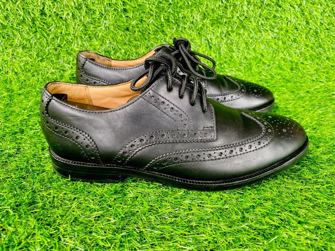 Clarks wingtip clearance black