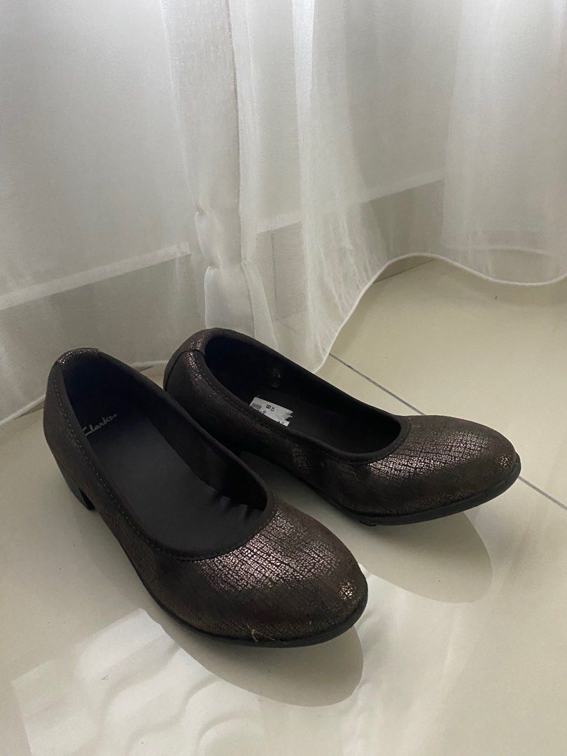 Clarks Heels ( Calamist Rose Bronze ) size 4/5 uk, Women's Fashion, Footwear, Heels on