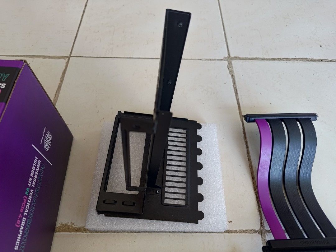 cooler master vertical gpu mount v2 pcie 4.0 riser cable, Computers