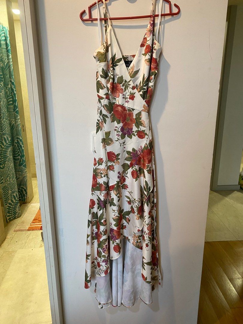 Cream floral wrap dress Women s Fashion Dresses Sets Dresses