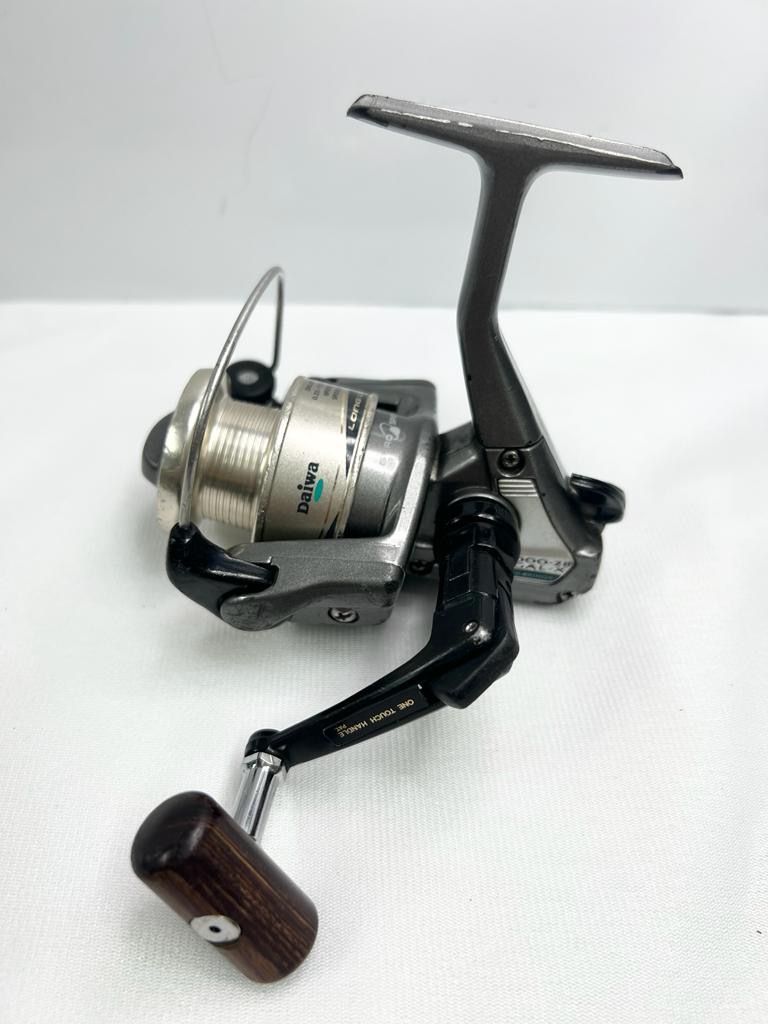 D176) Daiwa Regal-X 2000-2B Fishing Reel Japan Domestic Market – JDM (USED)  RM 150 ❌ RM 120 ✓, Sports Equipment, Fishing on Carousell