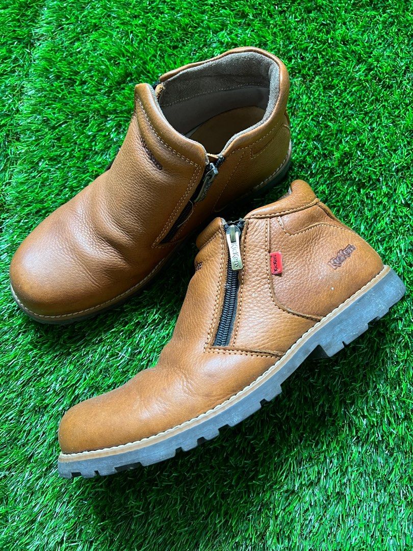 Dijual Kasut kickers original Men s Fashion Footwear Boots on