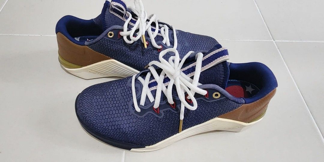 DIRT CHEAP METCON SHOES