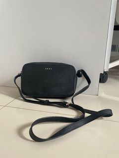 （分類：）位於 。 由 jeryyyyyyyy 提交（商品編號 1243342823，圖片 1）。簡介： 。