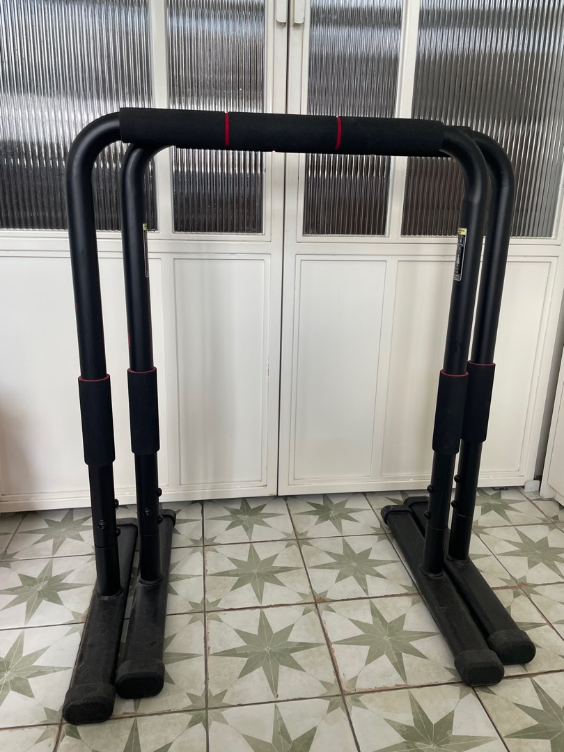 domyos training station 100 dip bar Sports Equipment Exercise