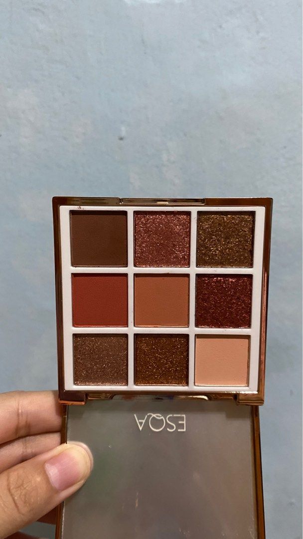 ESQA Goddess Eyeshadow Palette Peach on Carousell