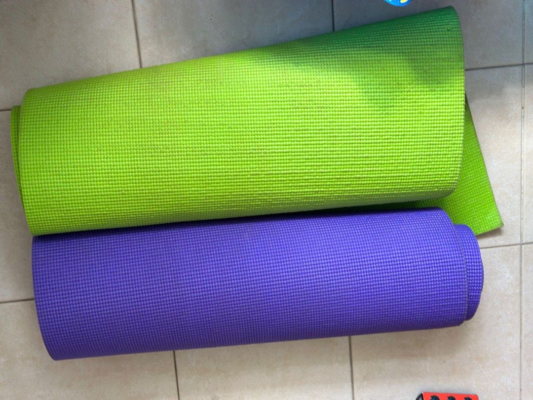 Exercise mat for free!, Sports Equipment, Other Sports Equipment and  Supplies on Carousell