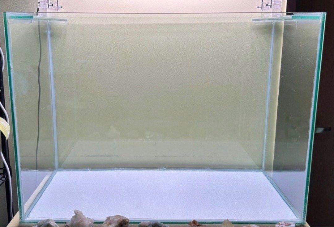 Fish Tank - 70Cm (L) X 30Cm (W) X 50Cm (H), Pet Supplies, Homes & Other Pet  Accessories On Carousell