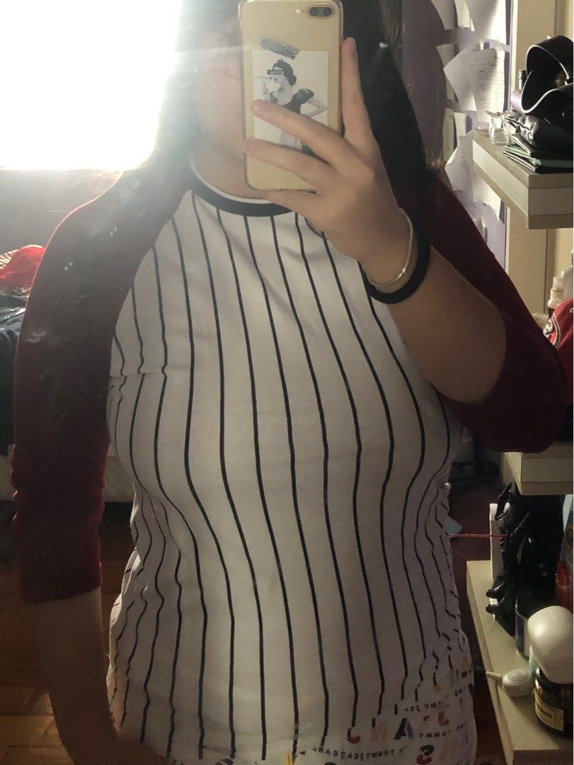 Forever 21 Men Maroon & Striped Baseball Shirt (Category: Shirts) located in Paranaque City. Submitted by chicnuggies (Listing ID 1243372888, Image 3). Description: forever 21 men but can fit up to women’s size xl.