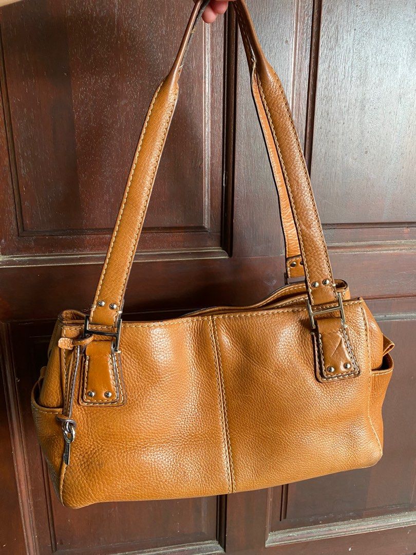 Fossil over online the shoulder purse