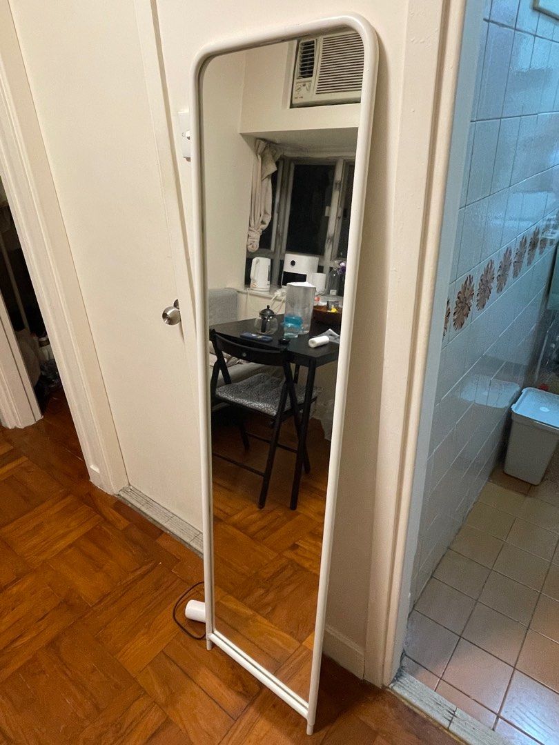 Full length mirror IKEA, 傢俬＆家居, 傢俬, 其他家居傢俬 Carousell