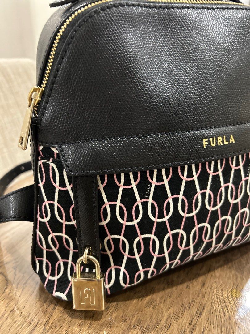 Preloved Furla Piper S Bagpack authentic