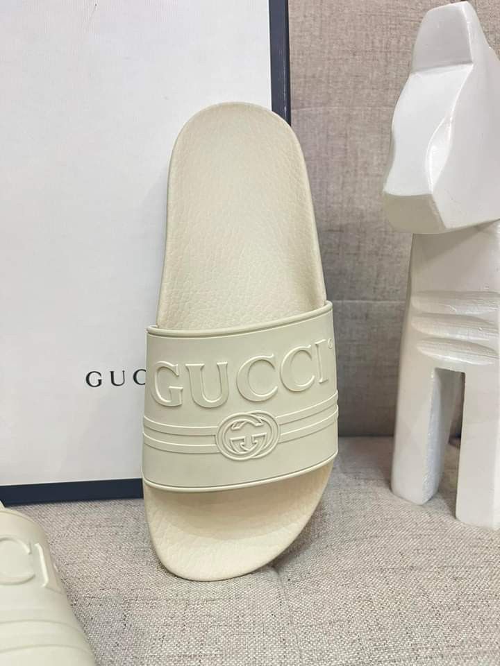 Gucci Rubber Logo Pool Slides Off White