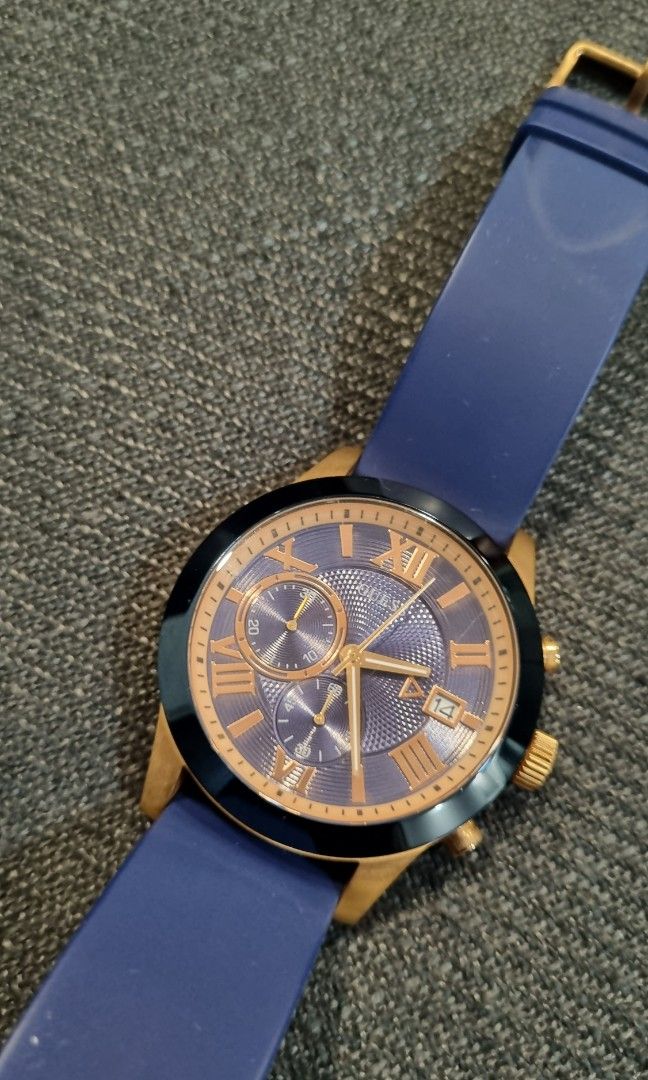 Guess clearance atlas watch