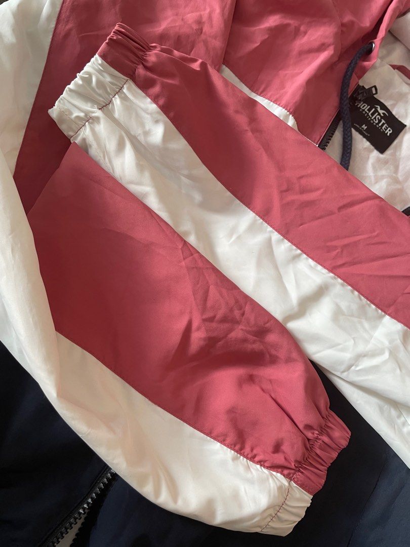 Hollister shop windbreaker pink