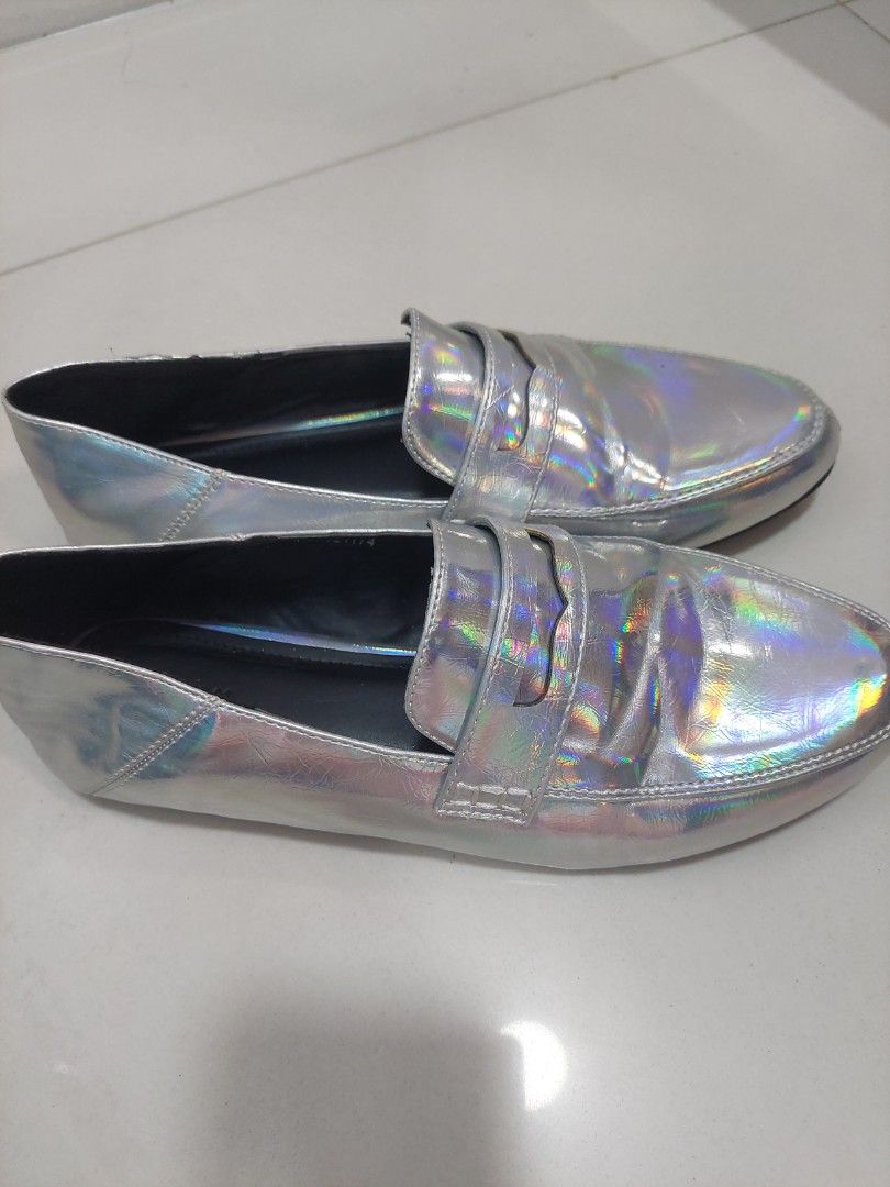 Holographic flats hot sale