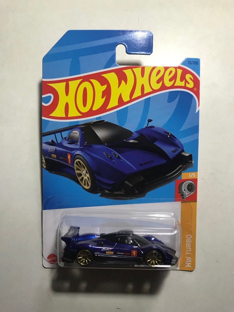 Tomica pagani 2025