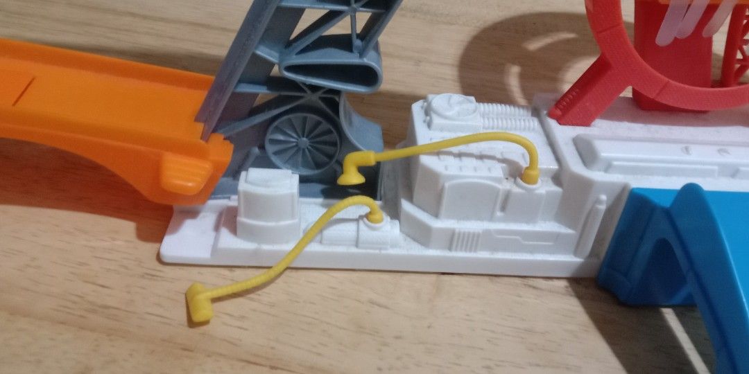 Hot wheels shop rinse and race