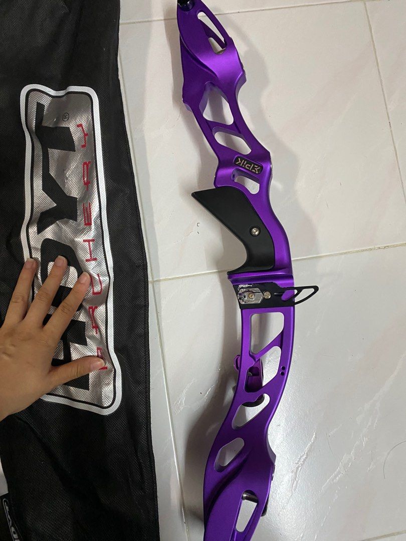 Hoyt epik 23” handle (右手）, 運動產品, 其他運動配件- Carousell