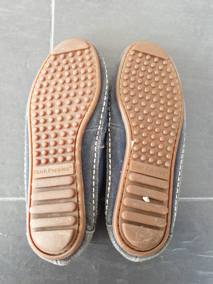 Hush puppies flat cheap sole shoes