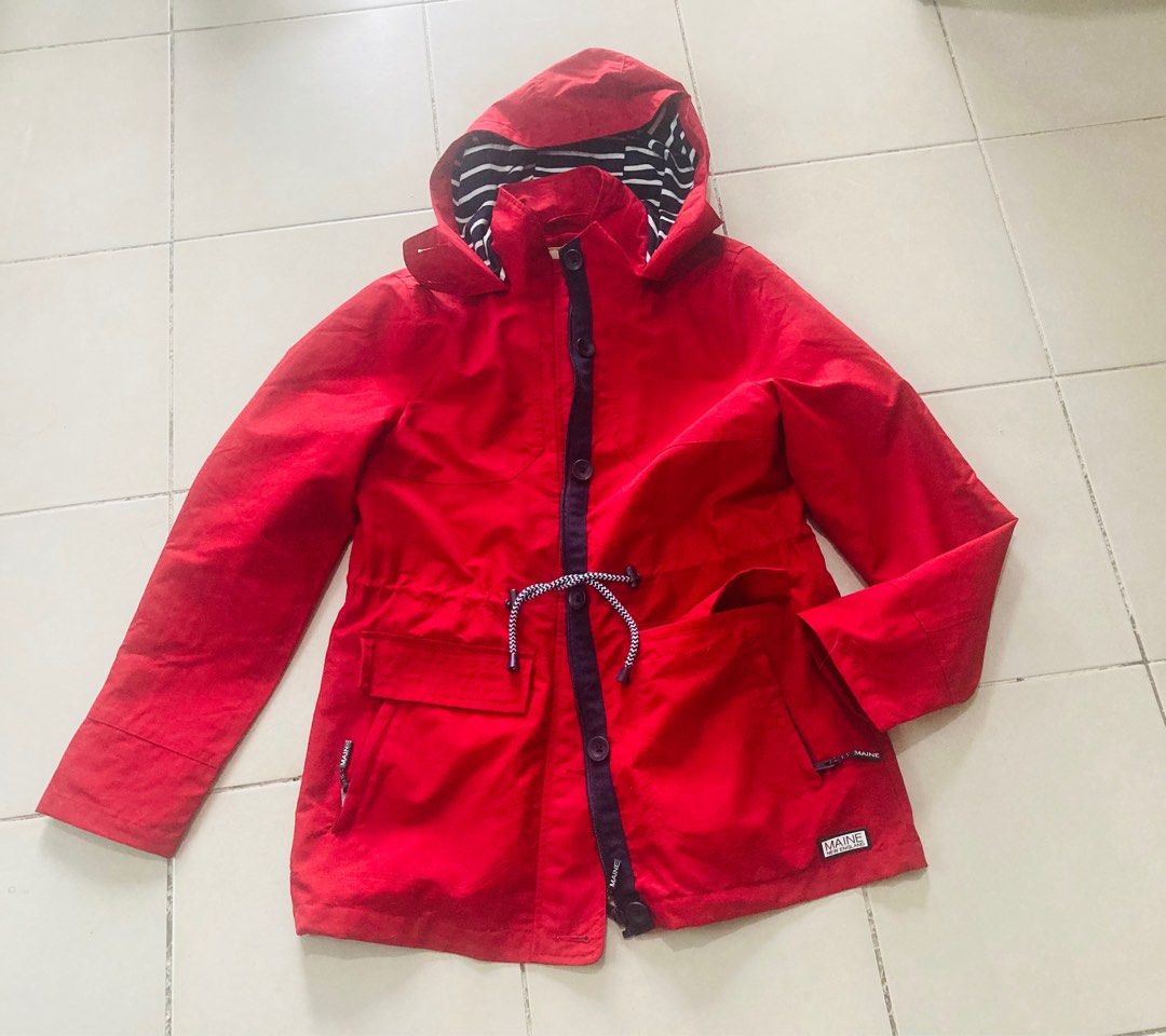 Maine shower resistant jacket deals