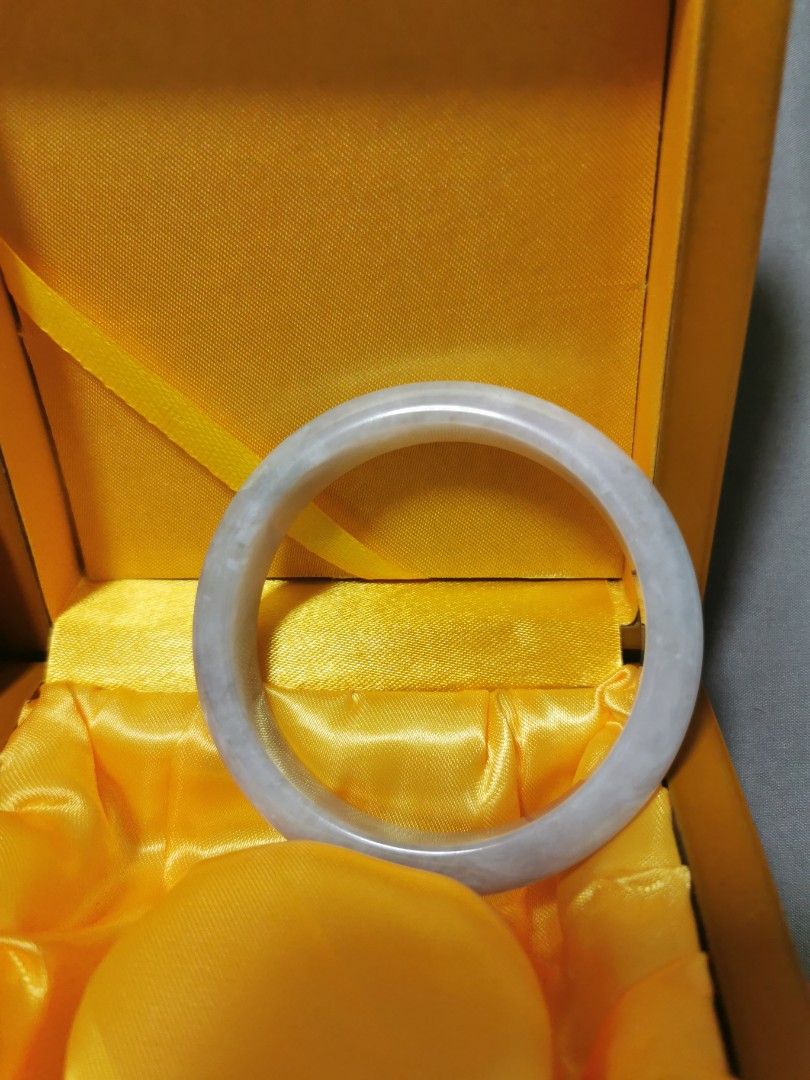 Jade Bangle, Women's Fashion, Jewelry & Organisers, Bracelets on Carousell
