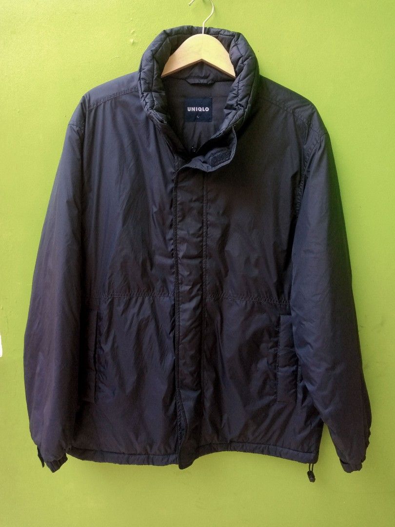Jaket Outdoor Uniqlo Original Size Fit Xl Fesyen Pria Pakaian Baju Luaran di Carousell